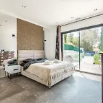 Jolie Maison Au Calme 度假居 *