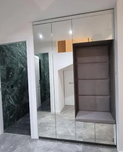 Jolie Maison Au Calme Ментона