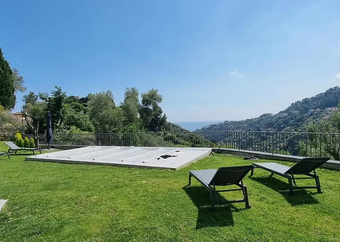 Jolie Maison Au Calme מנטון